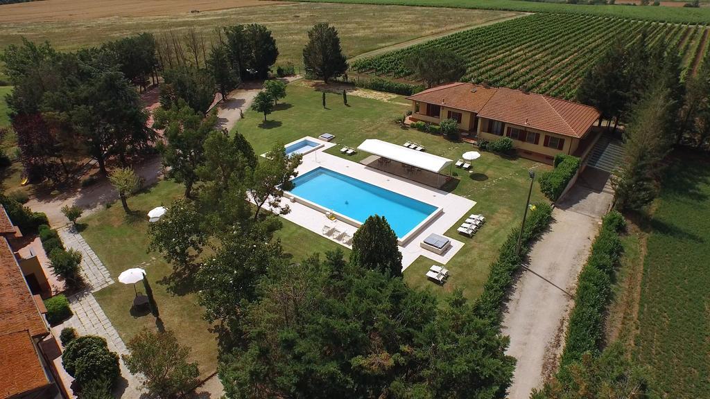 Tenuta Lamborghini Golf & Resort Panicale Exterior photo