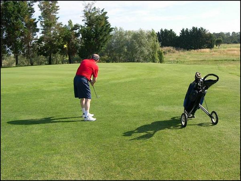 Tenuta Lamborghini Golf & Resort Panicale Exterior photo